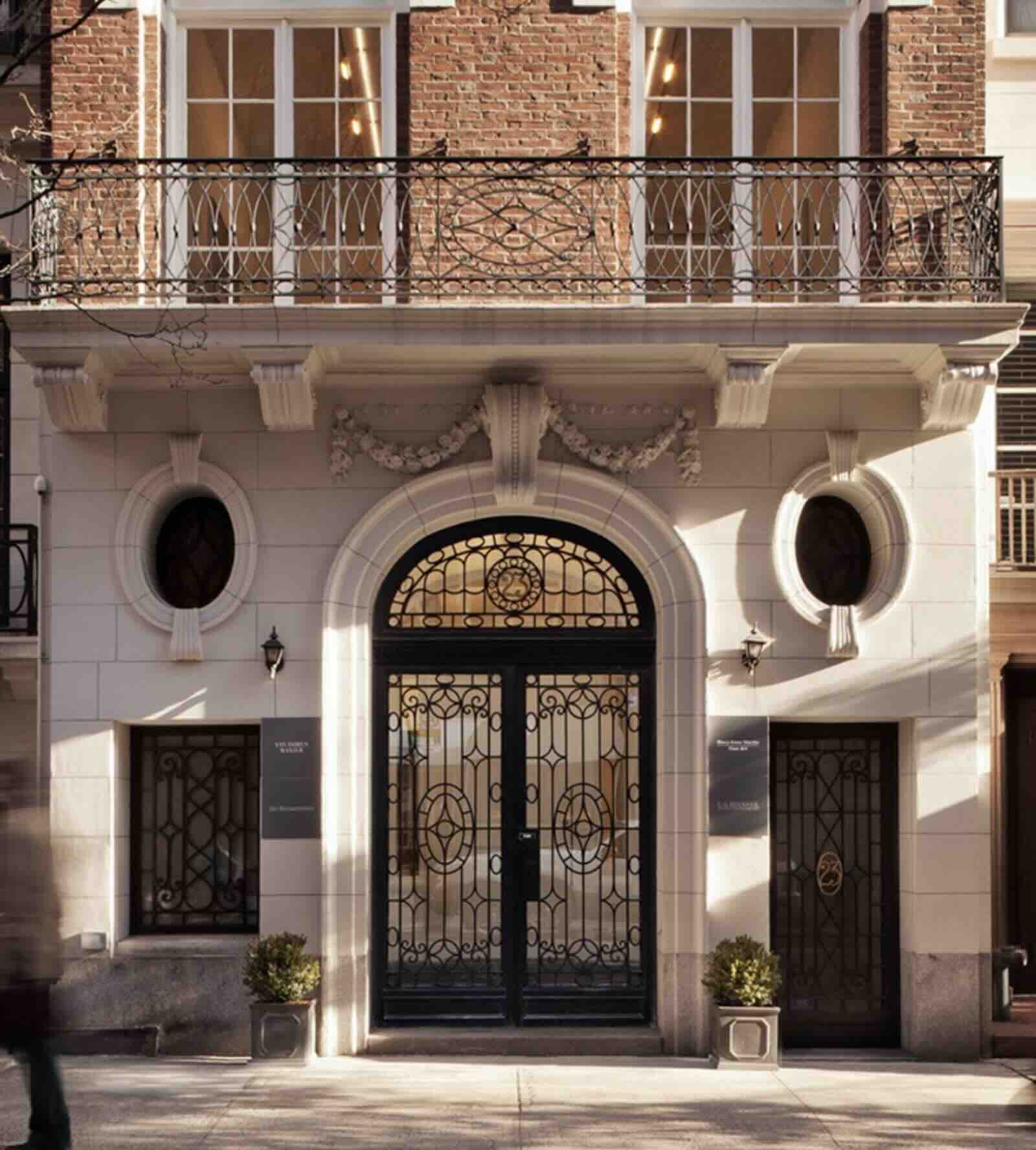 Entrance to HS Rare Books